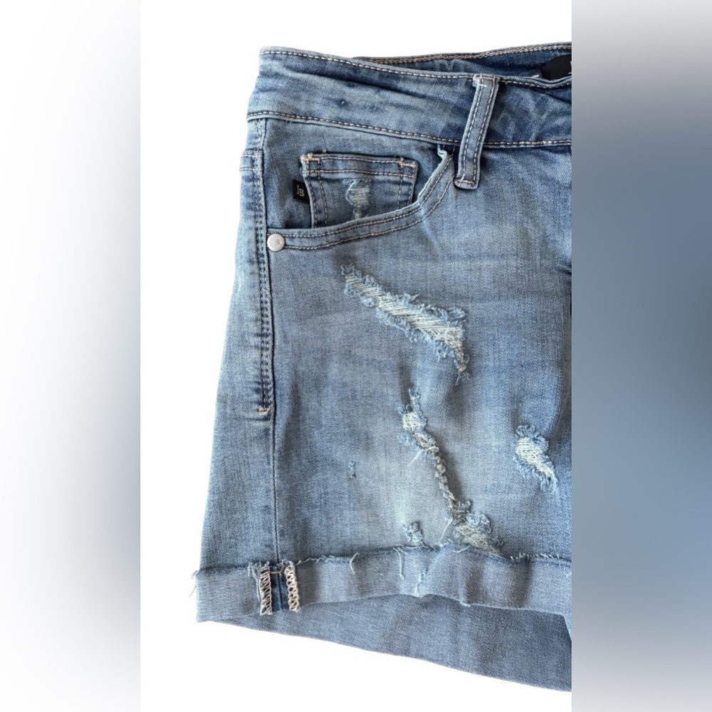Judy Blue lt wsh distressed cuffed jn shrts SZ S casual denim 70’s - Picture 5 of 6